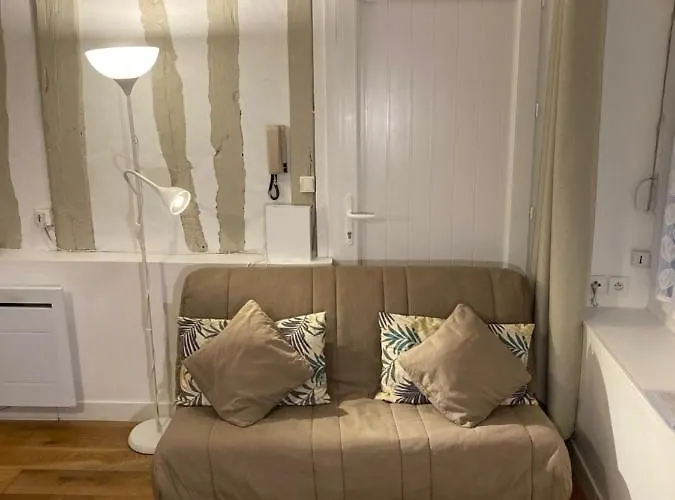 דירה N 2 Cosy Hypercentre, Rue Saint Nicolas *